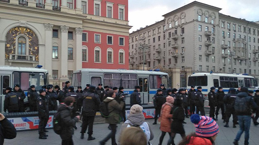 Dailystorm - В Москве и Петербурге акция «За наших и ваших детей» закончилась задержаниями активистов