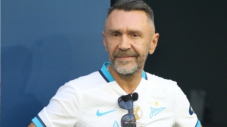 «Мы биомасса»: Шнуров в стихах прокомментировал заявление Глацких о молодежи — Daily Storm