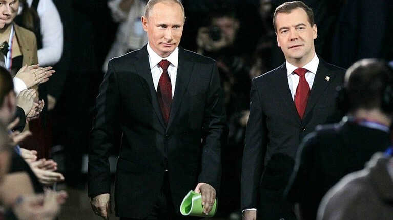 Путин и Медведев снова одновременно покинут Россию — Daily Storm