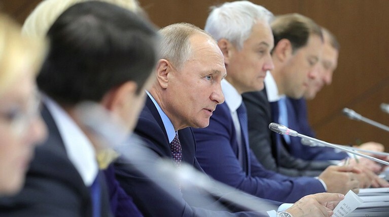 Путин решил навести порядок в системе льготного обеспечения лекарствами — Daily Storm