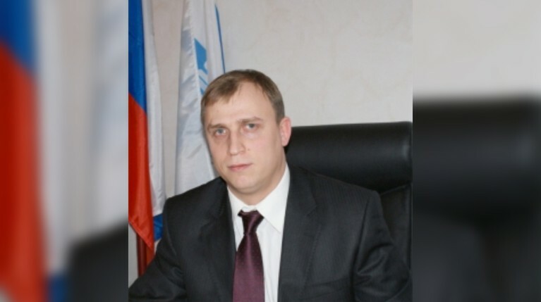 Депутат посоветовал безработным образованным «белоручкам» идти убирать улицы — Daily Storm