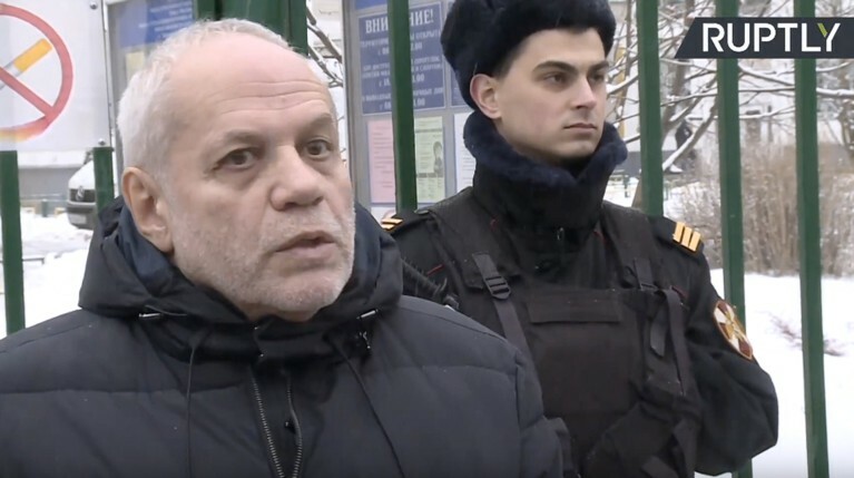 «В очень тяжелом, угнетенном состоянии»: психиатры работают с подростком, который принес нож в школу — Daily Storm