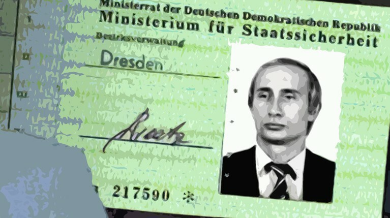 Песков предположил, что в 1980-е годы сотрудники КГБ и восточногерманской разведки могли обмениваться удостоверениями Коллаж: © Daily Storm