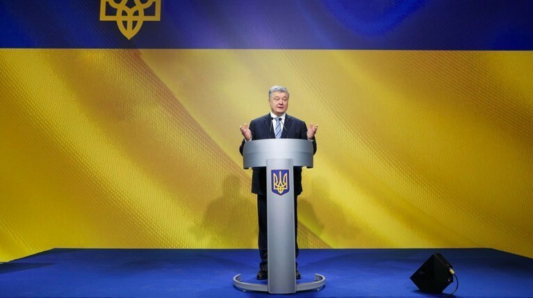 Порошенко: Военное положение отменят в срок, если Россия не будет проявлять «открытую агрессию» — Daily Storm