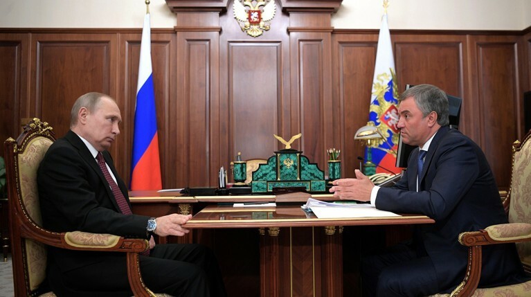 Володин предложил Путину оценить актуальность Конституции — Daily Storm