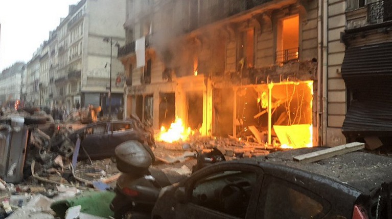 Мощный взрыв произошел в девятом округе Парижа — Daily Storm
