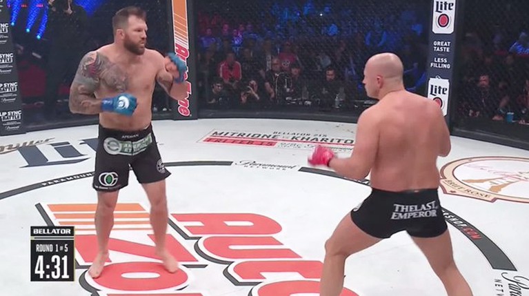 Емельяненко проиграл Бейдеру на первой минуте боя за чемпионский пояс Bellator — Daily Storm
