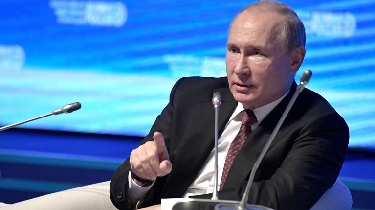Путин попросил Госдуму принять закон об электронной торговле лекарствами — Daily Storm