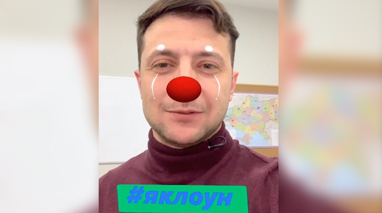 Зеленский призвал украинцев рассказать о своих зарплатах в приложении «Яклоун» — Daily Storm