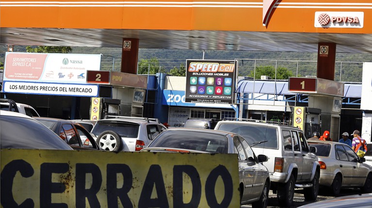 Reuters: Газпром заморозит счета венесуэльской нефтяной компании PDVSA — Daily Storm