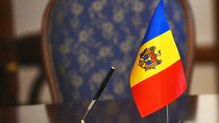 Накануне СБУ сообщила, что проводит обыски по делу о вмешательстве РФ в избирательную кампанию на Украине