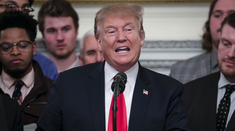 Трамп продлил антироссийские санкции еще на год — Daily Storm