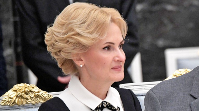 Яровая предложила запретить коллекторам выбивать долги за услуги ЖКХ — Daily Storm