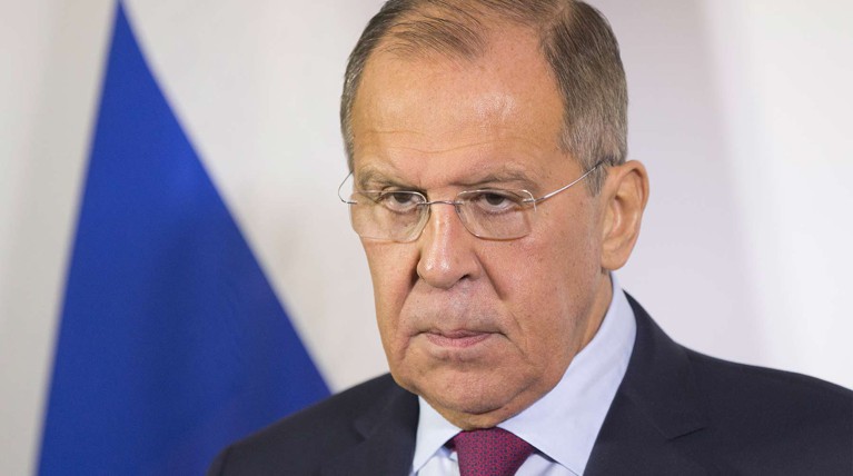 Также глава МИД РФ обвинил Киев в том, что он подстрекает Вашингтон в его желании наказать Москву