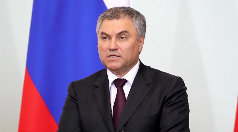 Спикер Госдумы также отметил, что речь идет о поправках, согласованных с Дмитрием Медведевым