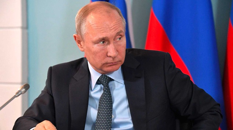 Путин сравнил ответственность ошибающихся чиновников и виновников ДТП — Daily Storm