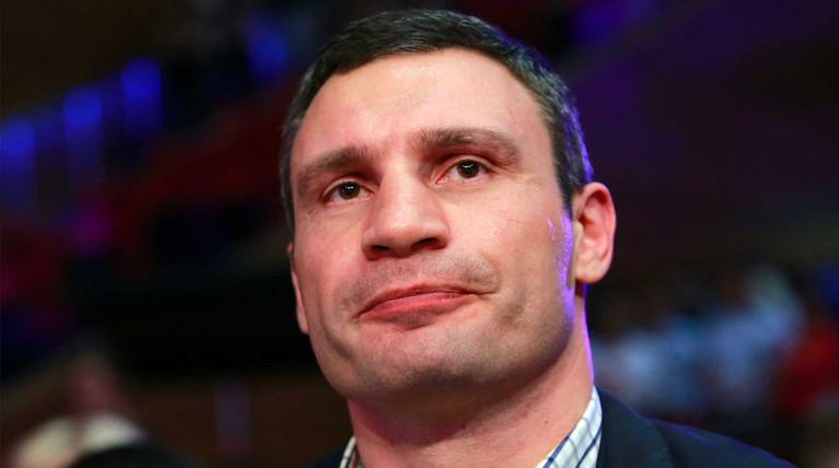 Кличко назвал поломку стеклянного моста в Киеве диверсией — Daily Storm