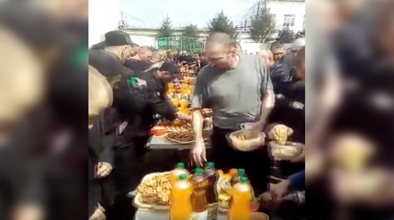 ФСИН и прокуратура начали проверки из-за видео с банкетом в орловской колонии — Daily Storm
