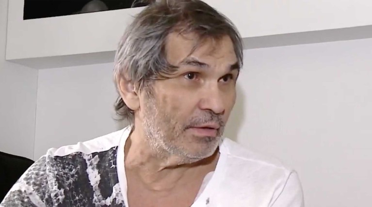 По словам PR-директора Вадима Горжанкина, во время беседы продюсер находился под действием препаратов Скриншот: © Россия 1