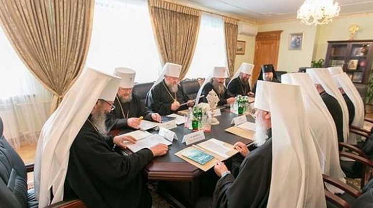 Новая украинская церковь уволила российских епископов за поддержку патриарха Филарета