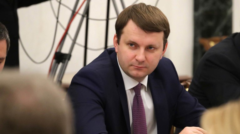 Орешкин сравнил проблему закредитованности россиян с игрой в «музыкальные стулья» — Daily Storm