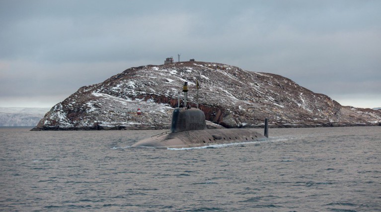 Однако моряки более 40 минут пытались спасти лодку, после чего погибли из-за взрыва, сообщили источники газеты © GLOBAL LOOK press / MOD Russia