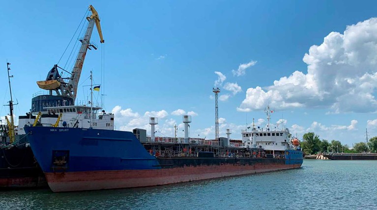 Посольство США в Киеве одобрило задержание российского танкера на Дунае — Daily Storm