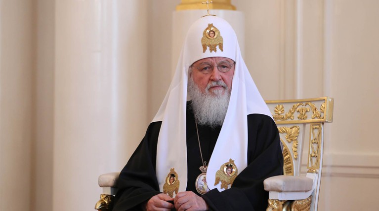 Патриарх Кирилл сравнил противников строительства храмов в России с воинствующими атеистами — Daily Storm