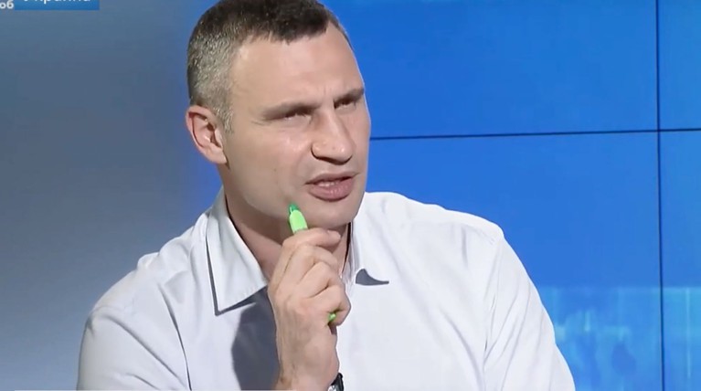 «Скоро буду лишь ленточки разрезать»: Кличко сравнил себя с Елизаветой II — Daily Storm