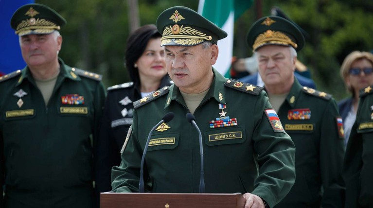 Шойгу: Обстановка на западной границе России требует усиления войск — Daily Storm