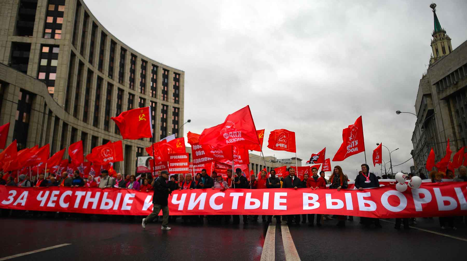 Выборы проводятся с грубыми нарушениями, заявил руководитель московского отделения КПРФ и депутат ГД Валерий Рашкин Фото: © GLOBAL LOOK press / Komsomolskaya Pravda