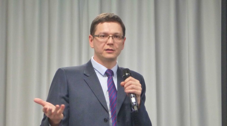 В 31 российском городе проходят обыски у сторонников Навального — Daily Storm