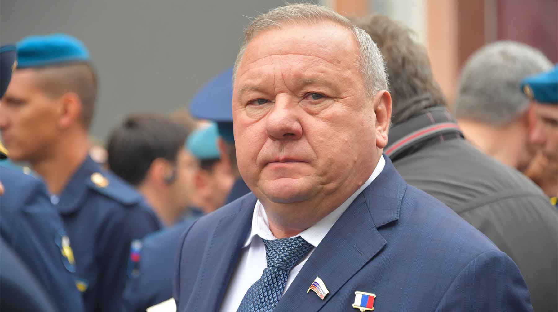 Об этом говорится в заключении возглавляемого Владимиром Шамановым комитета Госдумы по обороне на законопроект кабмина о бюджете Владимир Шаманов