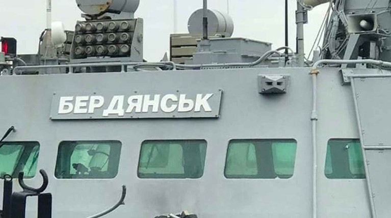 По словам украинского министра обороны Андрея Загороднюка, Москва лишь выполнила решение Международного морского трибунала