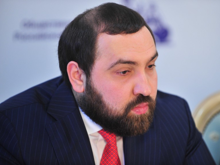 Глава «Трезвой России» устроил в Мосгордуме перепалку с Навальным о «деревне Дагестан» — Daily Storm