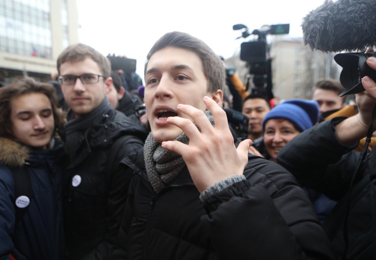 Ранее Кунцевский суд Москвы приговорил его к трем годам условно с ограничением использования Всемирной паутины на два года Фото: © АГН Москва / Андрей Никеричев