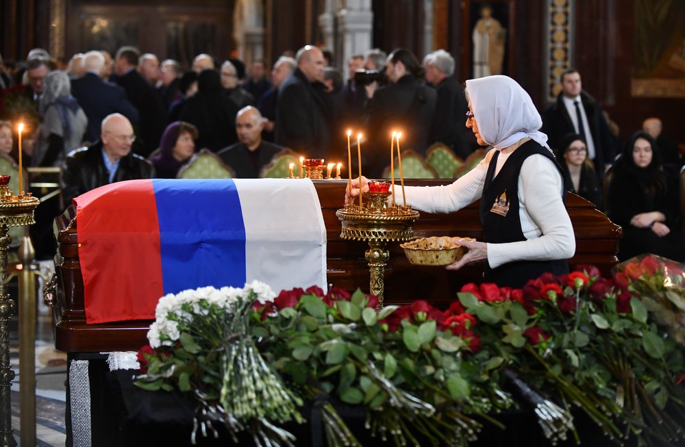 Прощание с бывшим мэром столицы прошло в храме Христа Спасителя Фото: © АГН Москва / Игорь Иванко