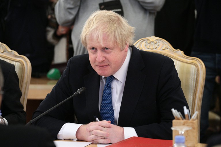 Президент России выразил надежду на развитие диалога Москвы и Лондона, которое бы отвечало интересам всей Европы Фото: © GLOBAL LOOK press / MFA Russia Press Service
