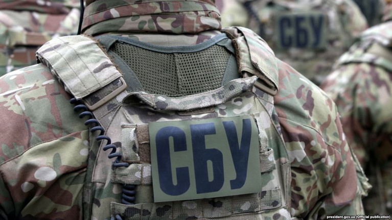 Адвокат подозреваемого Николай Полозов заявил, что силовики оказывали на его подзащитного психологическое давление Фото: © preziden gov.ua