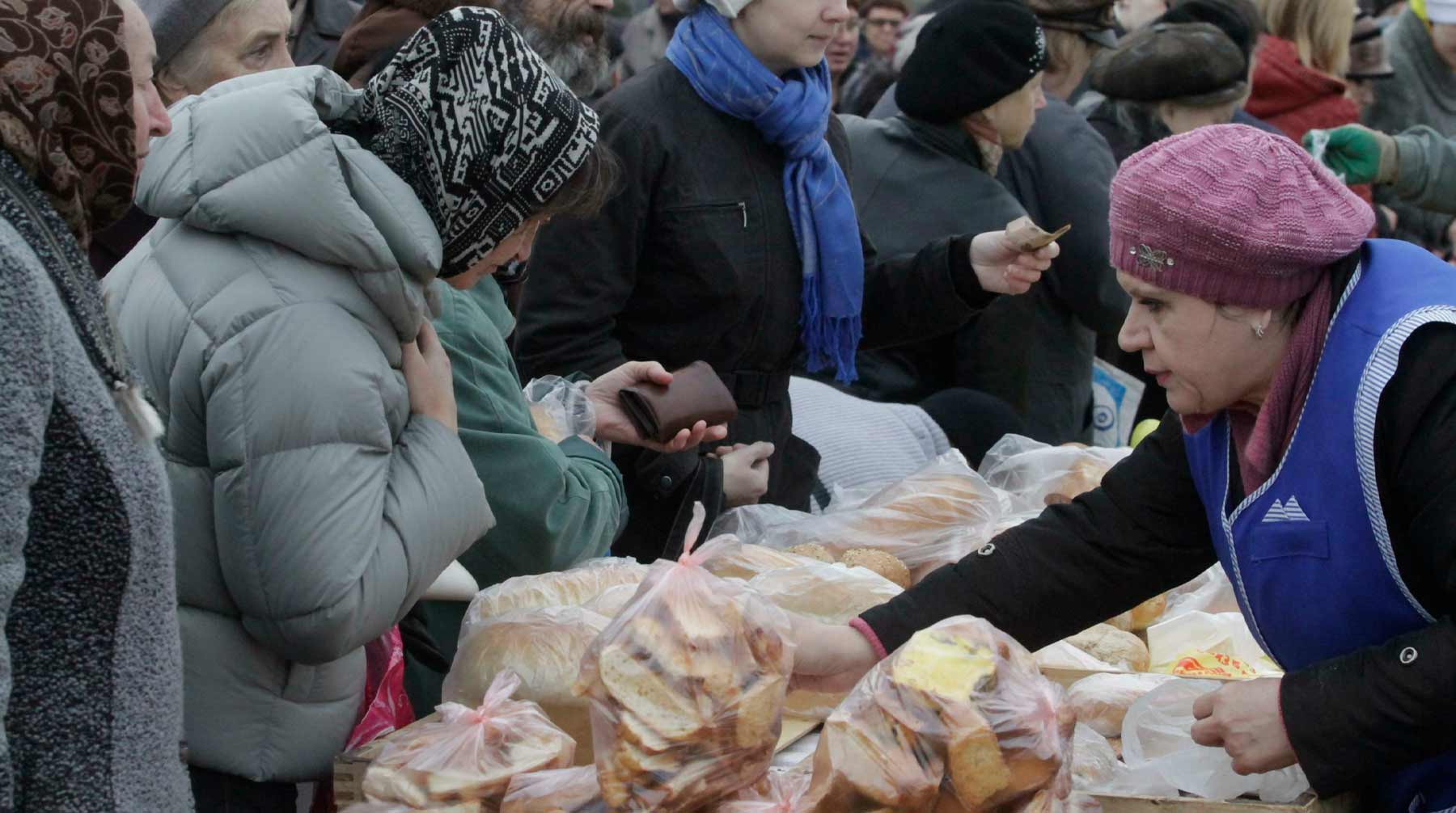 Его основу составят опросы по наиболее типовым социальным проблемам, включая образование, здравоохранение и личную безопасность Фото: © Global Look Press / Nikolay Titov