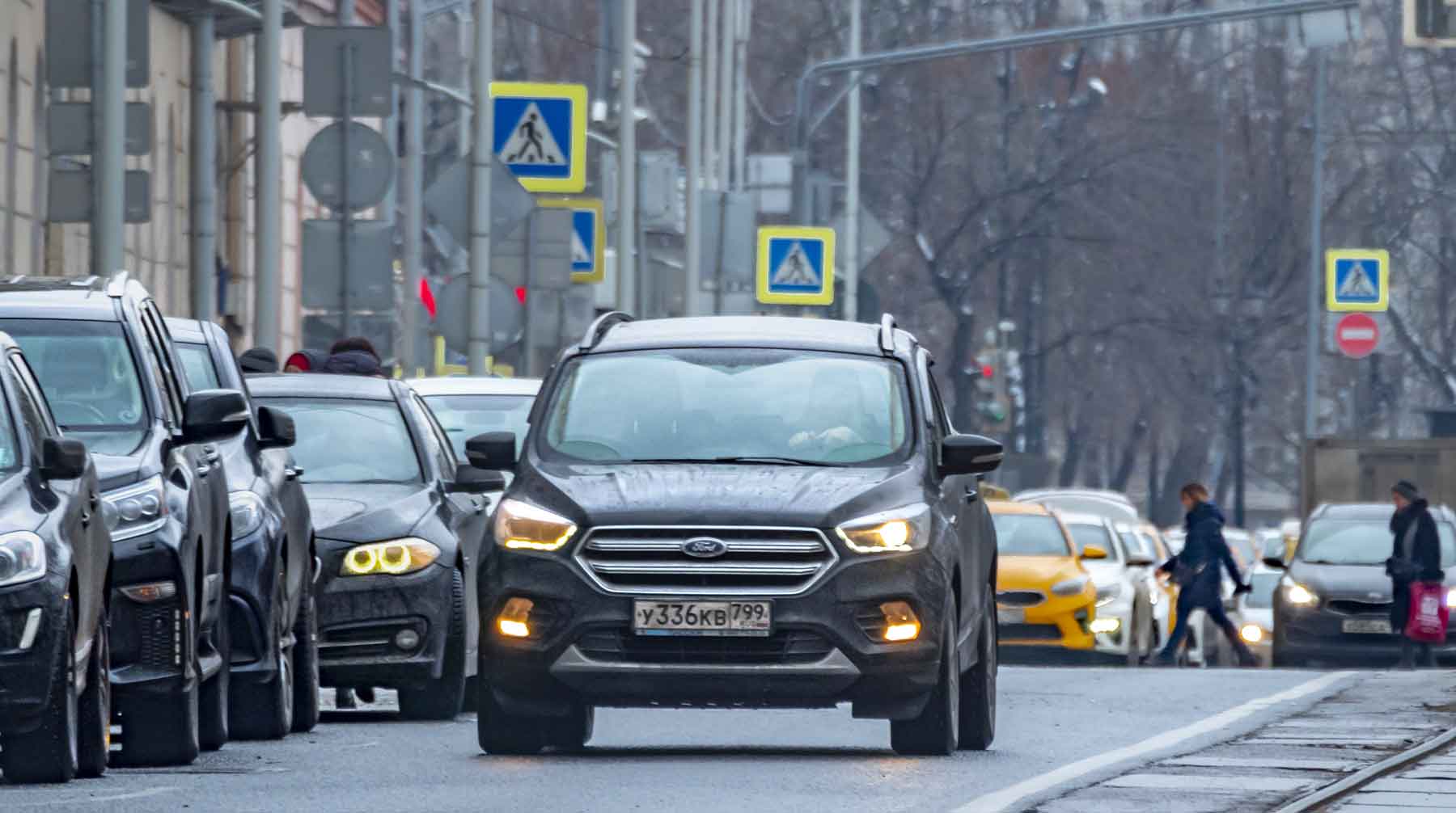 Участники рынка в свою очередь считают, что окончание программ произойдет в разное время в зависимости от использования лимитов Фото: © GLOBAL LOOK press / Konstantin Kokoshkin