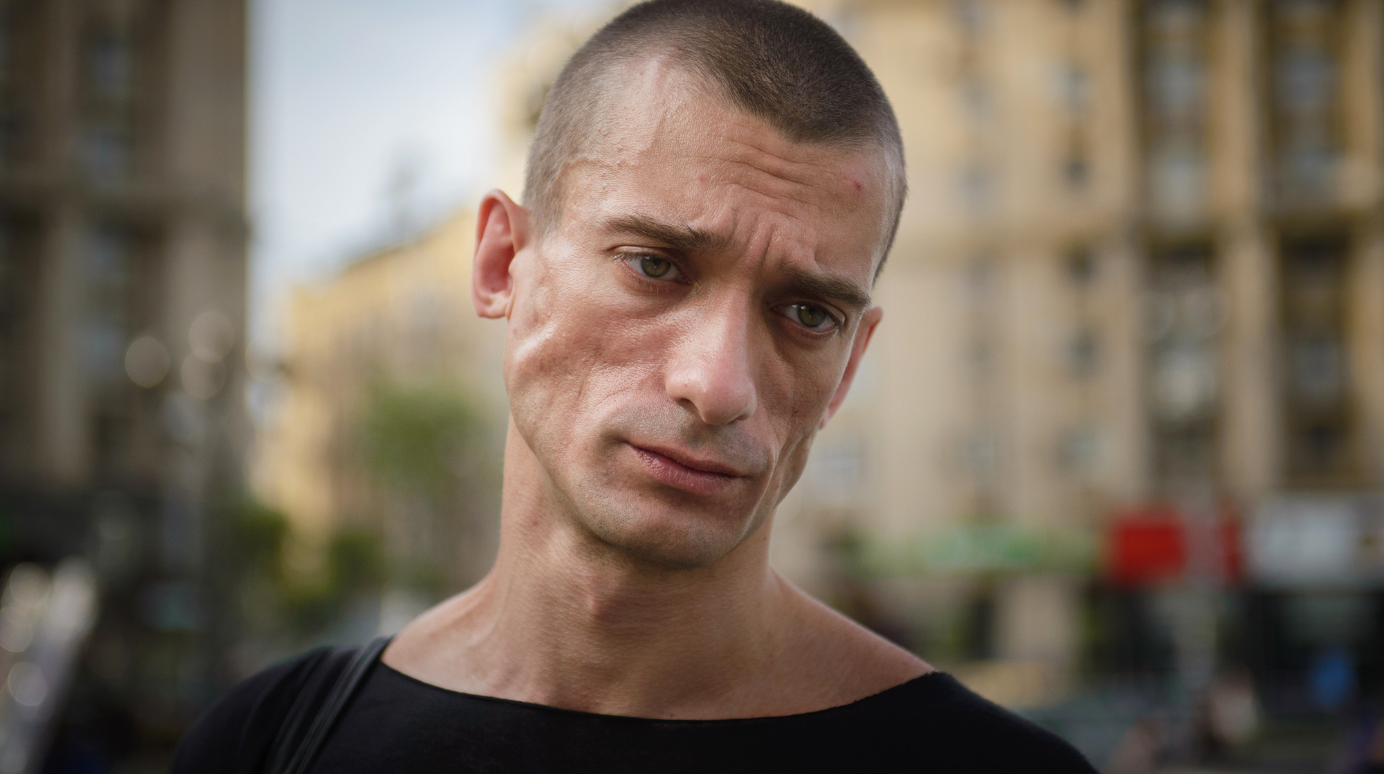 Акциониста подозревают в нападении с ножом на двух мужчин на вечеринке в новогоднюю ночь, но он отрицает свою вину Фото: © wikimedia.org/Ольга Иващенко