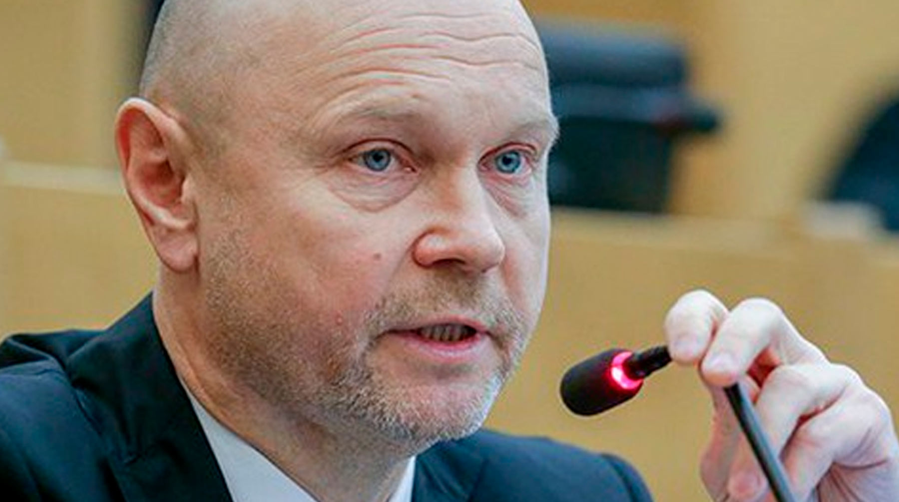 Пропуск парламентария Госдумы аннулируют Сергей Катасонов