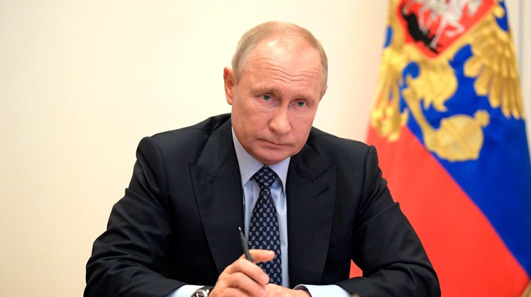 Сайт не справился с нагрузкой: Путин раскритиковал качество работы портала госуслуг — Daily Storm