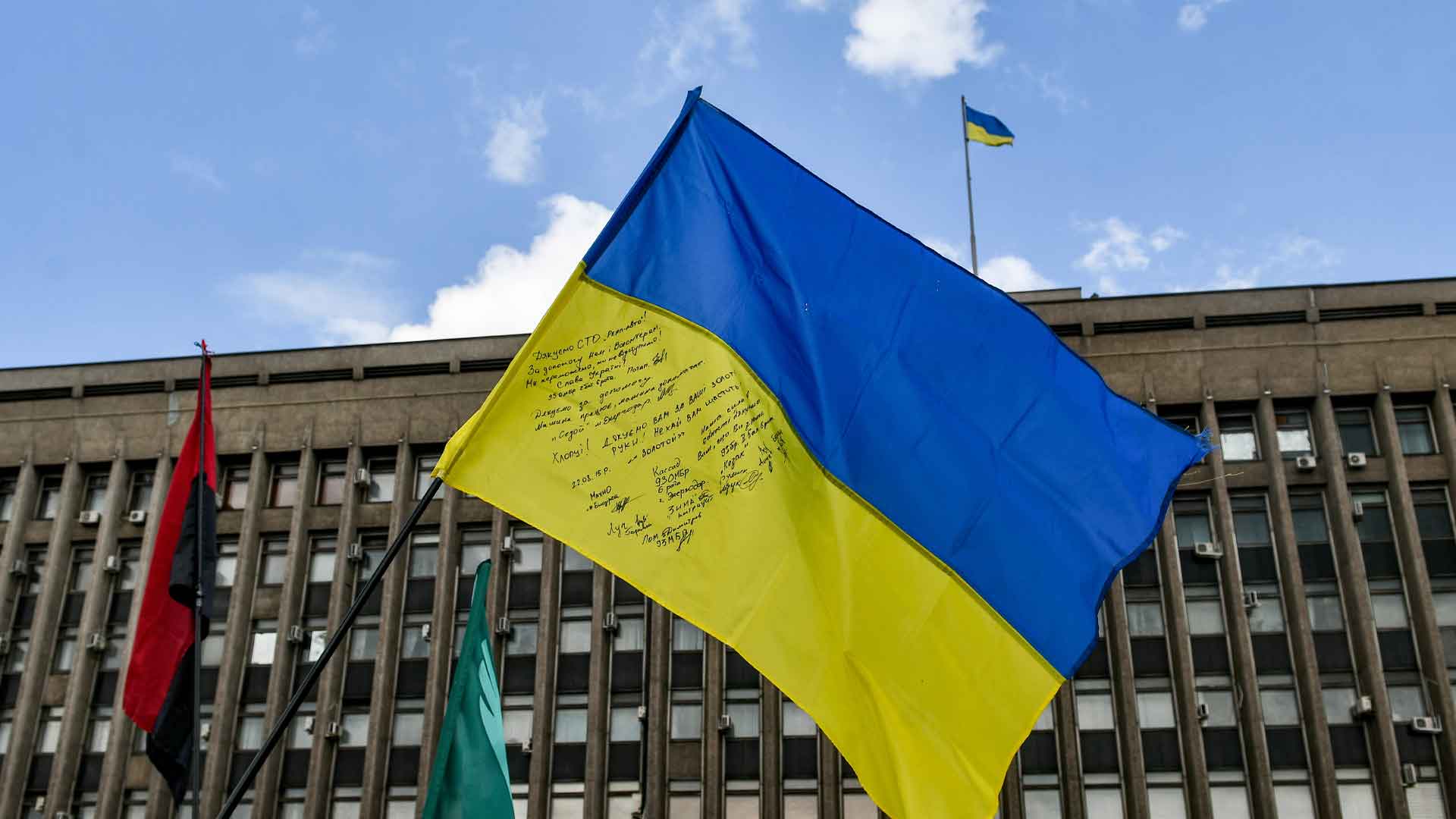 Диалог с республиками Донбасса не имеет перспектив, заявил глава МИД Украины Дмитрий Кулеба Фото: © GLOBAL LOOK press / Dmytro Smolyenko