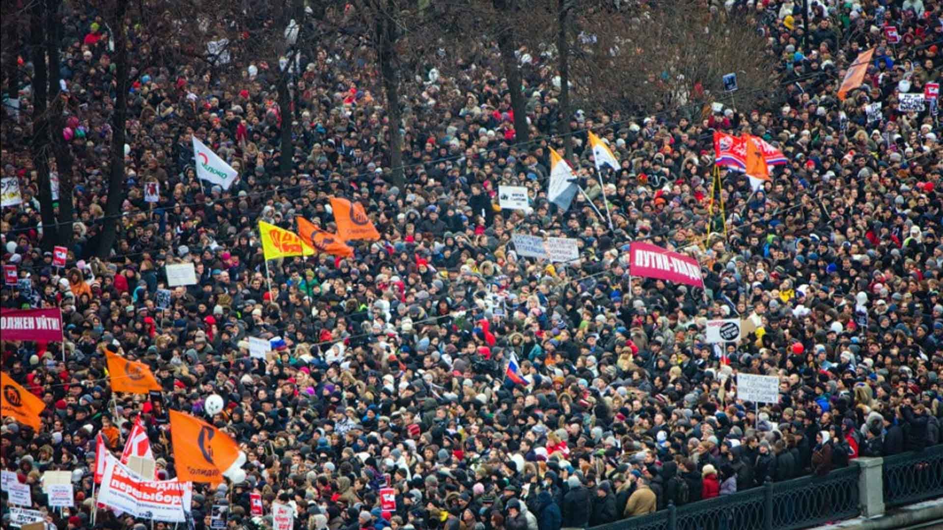 Недовольство россиян федеральными властями резко увеличила пандемия коронавируса Фото: © livejournal.com / rastalov-vit