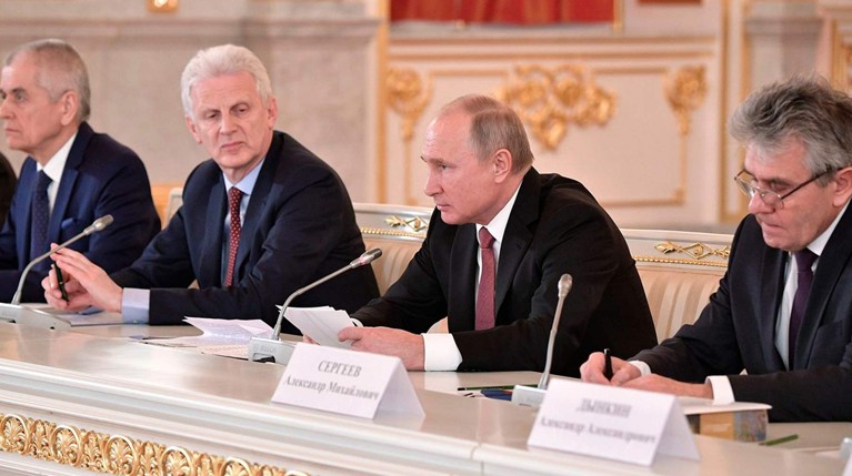 Путин впервые с конца марта лично проведет публичное мероприятие в Кремле 12 июня — Daily Storm