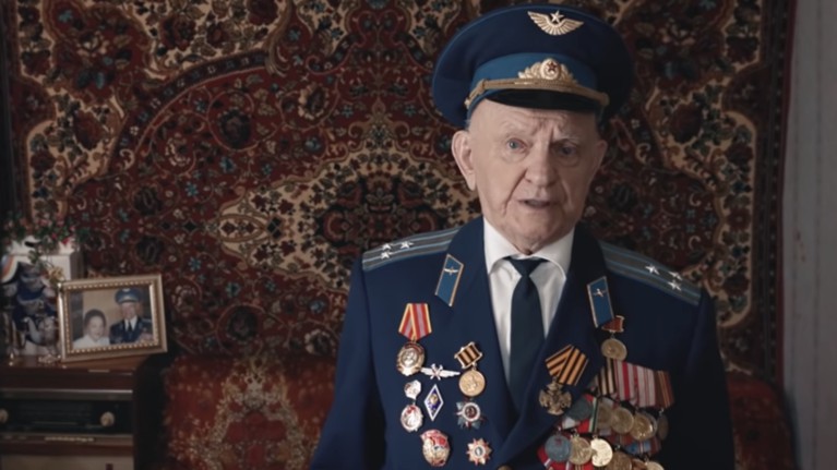 Внук ветерана ВОВ объяснил, почему дед принял оскорбления Навального на свой счет — Daily Storm