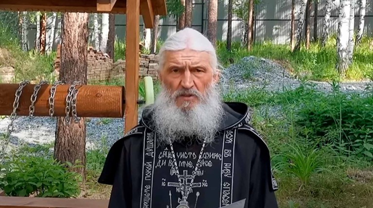 «У него все схвачено»: религиовед рассказал о связях схиигумена Сергия в Свердловской области — Daily Storm