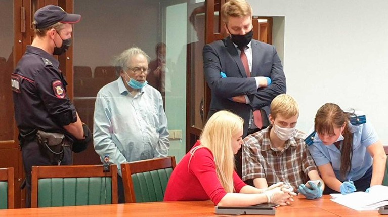 Аспирантка ревновала доцента к другим девушкам Фото: © объединённая пресс-служба судов Петербурга